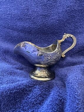 Silver Plate Floral Design Gravy Boat / Sugar Scuttle by Holiday Imports Japan